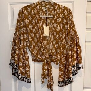 Elan Poppy Cassandra Printed Top Front Kimono - Mustard/White